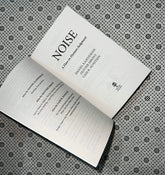 noise a flaw in human judgement by daniel kahneman